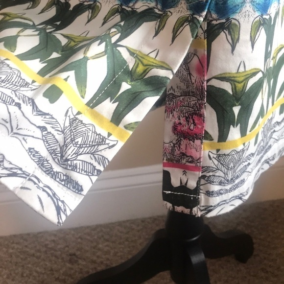 🌹 V Christina - Pencil Skirt size 4 🌹 NWOT - Picture 6 of 6